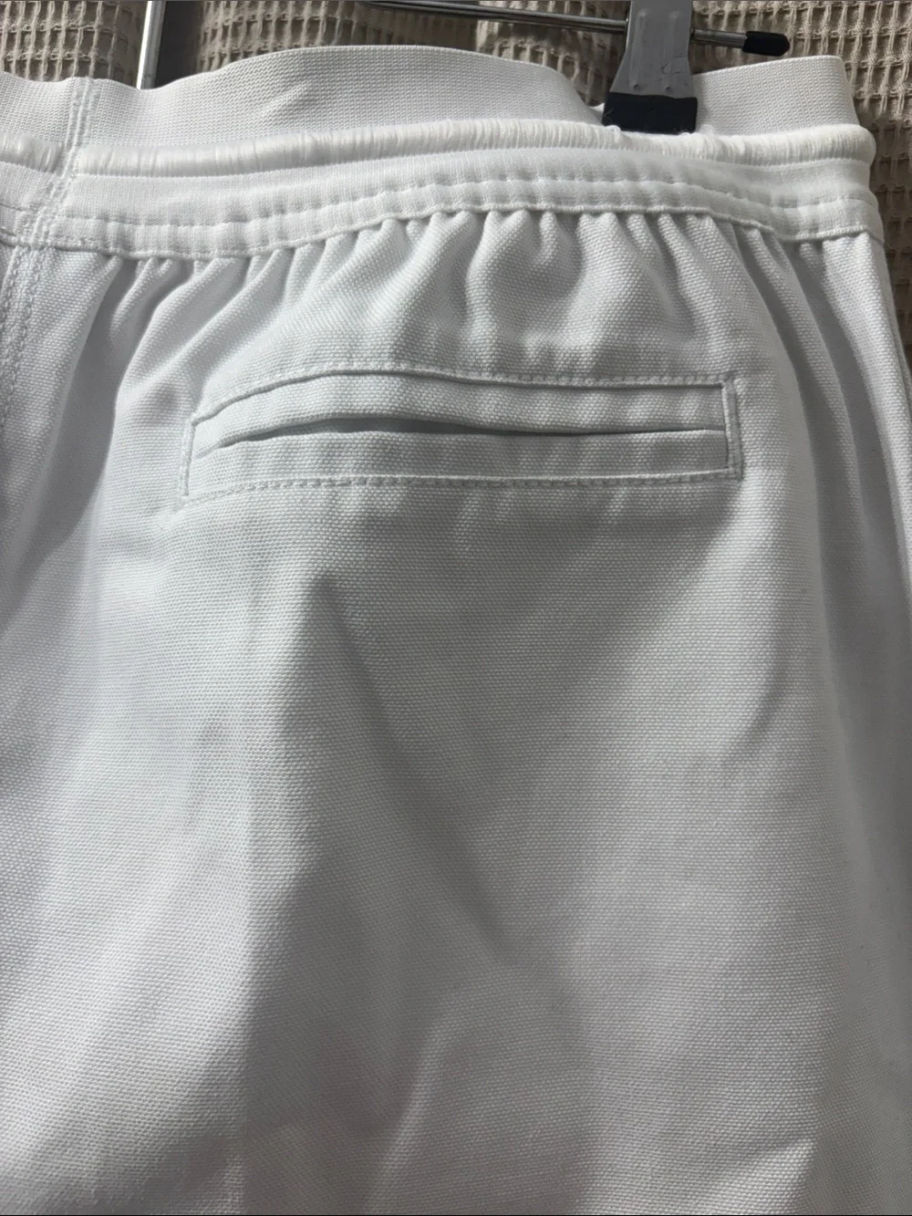 Nike White Women's Athletic tennis skirt  with Drawstring Waist